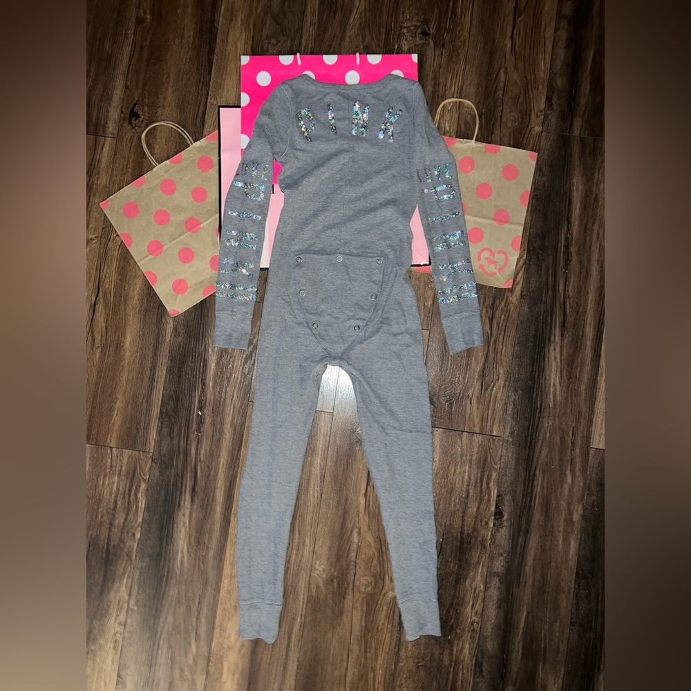 VS PINK Size SMALL RARE HTF 2014 Iridescent Bling Logo Butt Flap Onesie PJ.